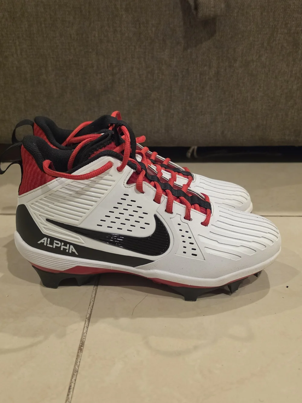 Nike Alpha Menace Strong Mens Football Cleats White Red Size 8.5 White Red